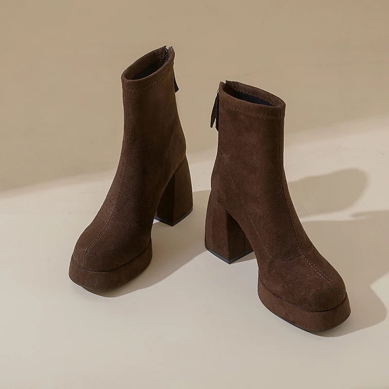 Bottes à enfiler à talon carré pour femme