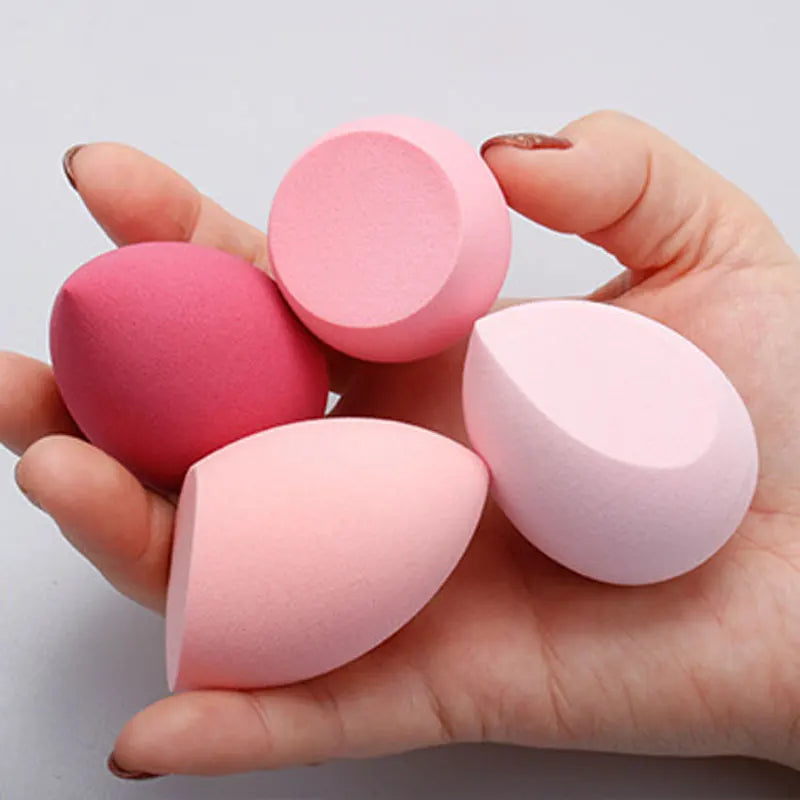 Lot de 4 Éponges Maquillage – Sec & Humide, Fond de Teint, Coupe Biseautée, 4 Coloris