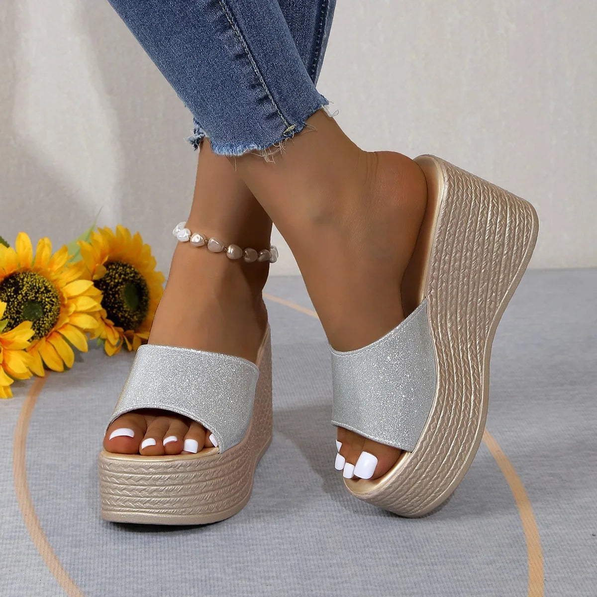 Sandales Compensées Femme Paillettées – Boucle Glamour, Style Gladiateur Été