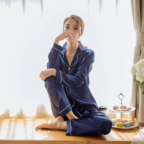 Ensemble Pyjama Femme Satiné – Haut Boutonné & Pantalon, Grande Taille