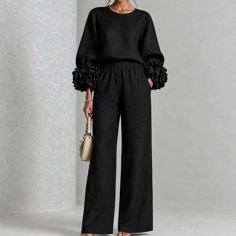 Ensemble deux pièces à manches fleuries et pantalon large