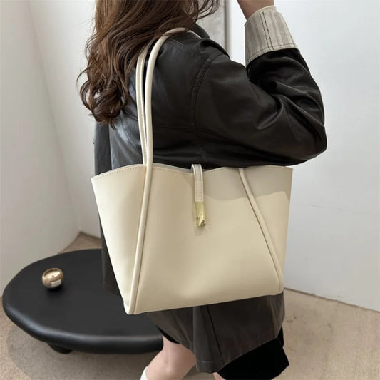 Sac Fourre-Tout Femme en Cuir Élégant - Marque de Luxe Haut de Gamme - Design Vintage Raffiné