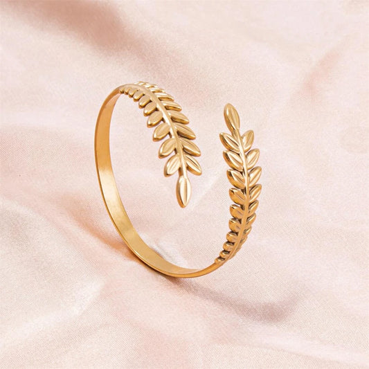 Bracelet Motif Texturé – Fleur, Cœur ou Serpent, Acier Inoxydable Doré, Pour Femme