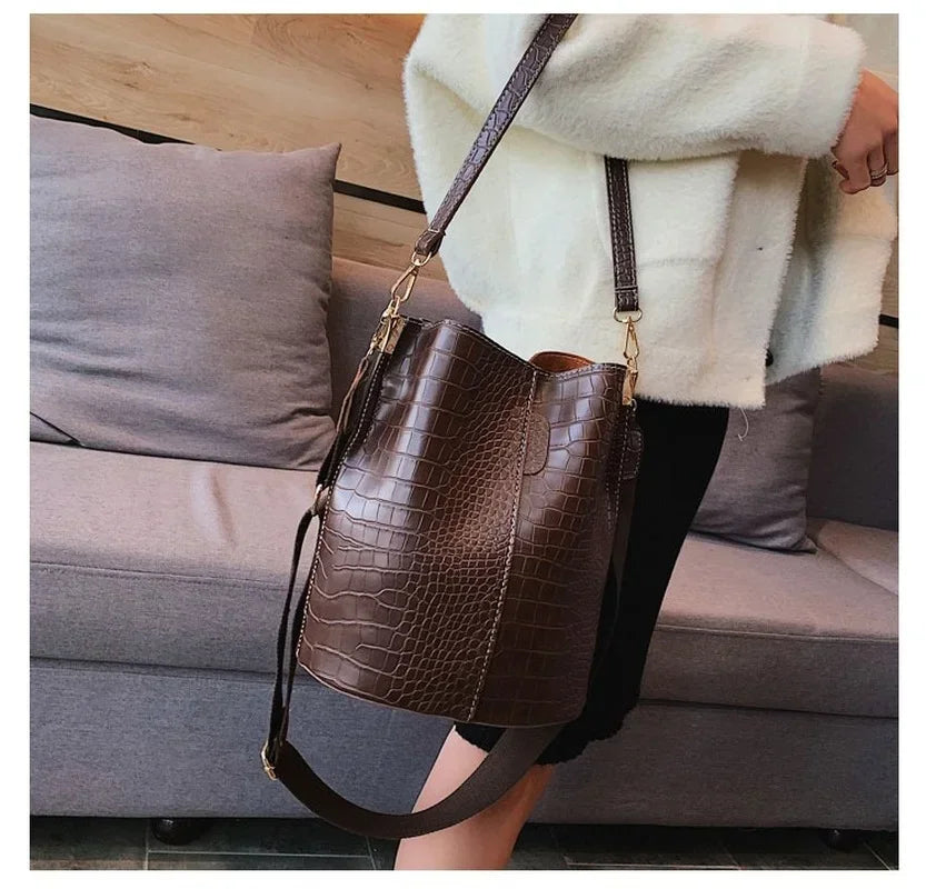 Sac Seau pour Femme - Effet Crocodile Vintage