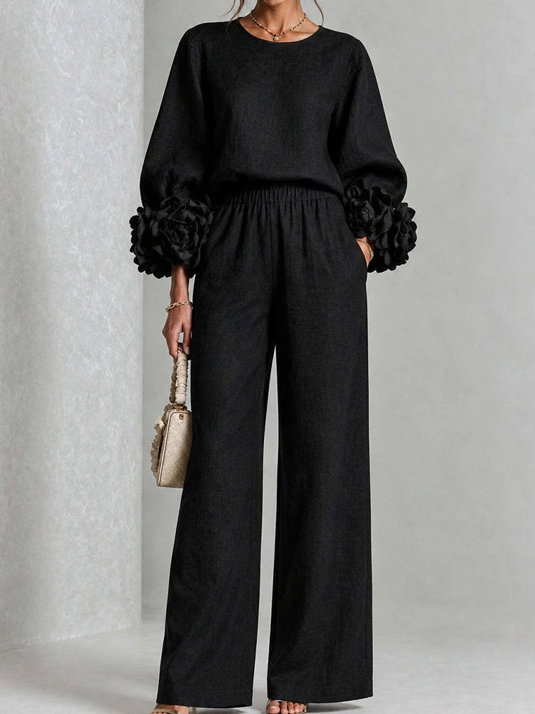 Ensemble deux pièces à manches fleuries et pantalon large