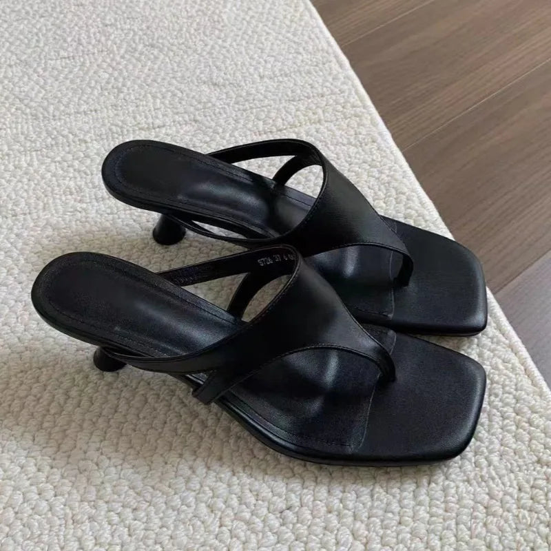 Mules & Tongs Femme à Talon Fin – Bout Carré Ouvert, Suédine Élégante Style Office