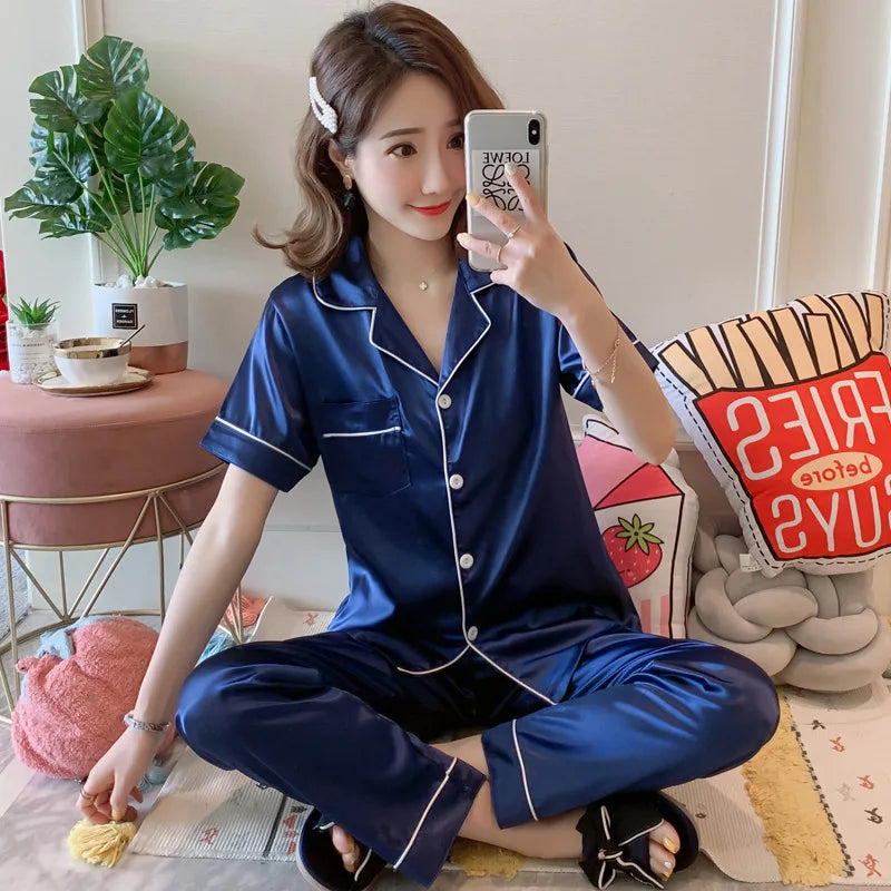 Ensemble Pyjama Femme Satiné – Haut Boutonné & Pantalon, Grande Taille