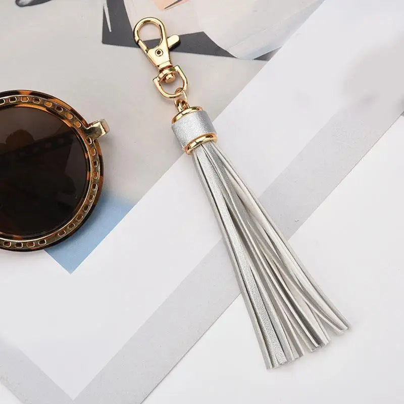 Women's Tassel Pendant Keychain – Luxury Bag Accessory