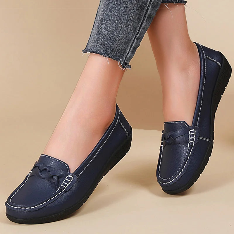 Women's Soft Leather Flat Shoes - Comfortable Casual Loafers