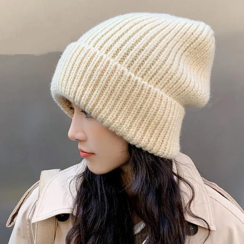 Women's solid knit beanie
