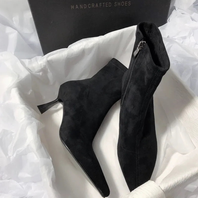 Bottines en Suédine à Bout Pointu et Fermeture Latérale