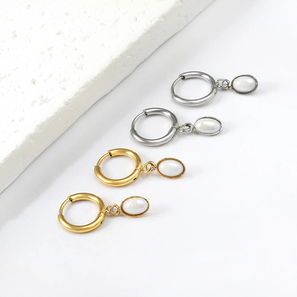 Boucles d'Oreilles Créoles Perle Simulée – Acier Inoxydable Plaqué Or 24K, Style Tendance