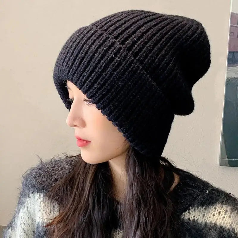 Women's solid knit beanie