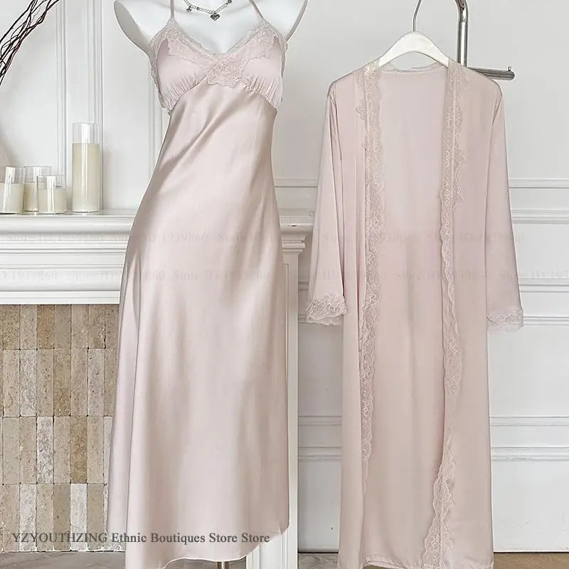 Ensemble Peignoir & Nuisette Femme – Déshabillé Satiné, Bordure Dentelle, Style Élégant & Sexy