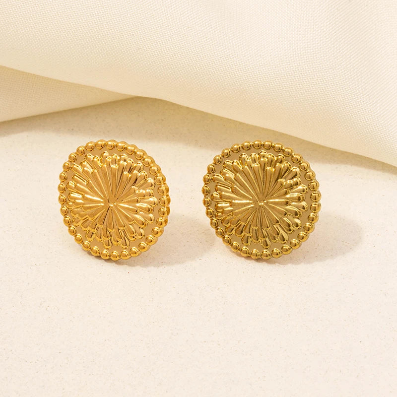 Clous d'Oreilles Soleil Lune Étoile – Acier Inoxydable Plaqué Or, Style Céleste Unisexe, 9 Modèles