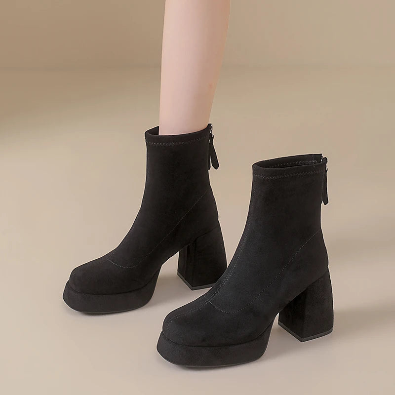 Bottes à enfiler à talon carré pour femme