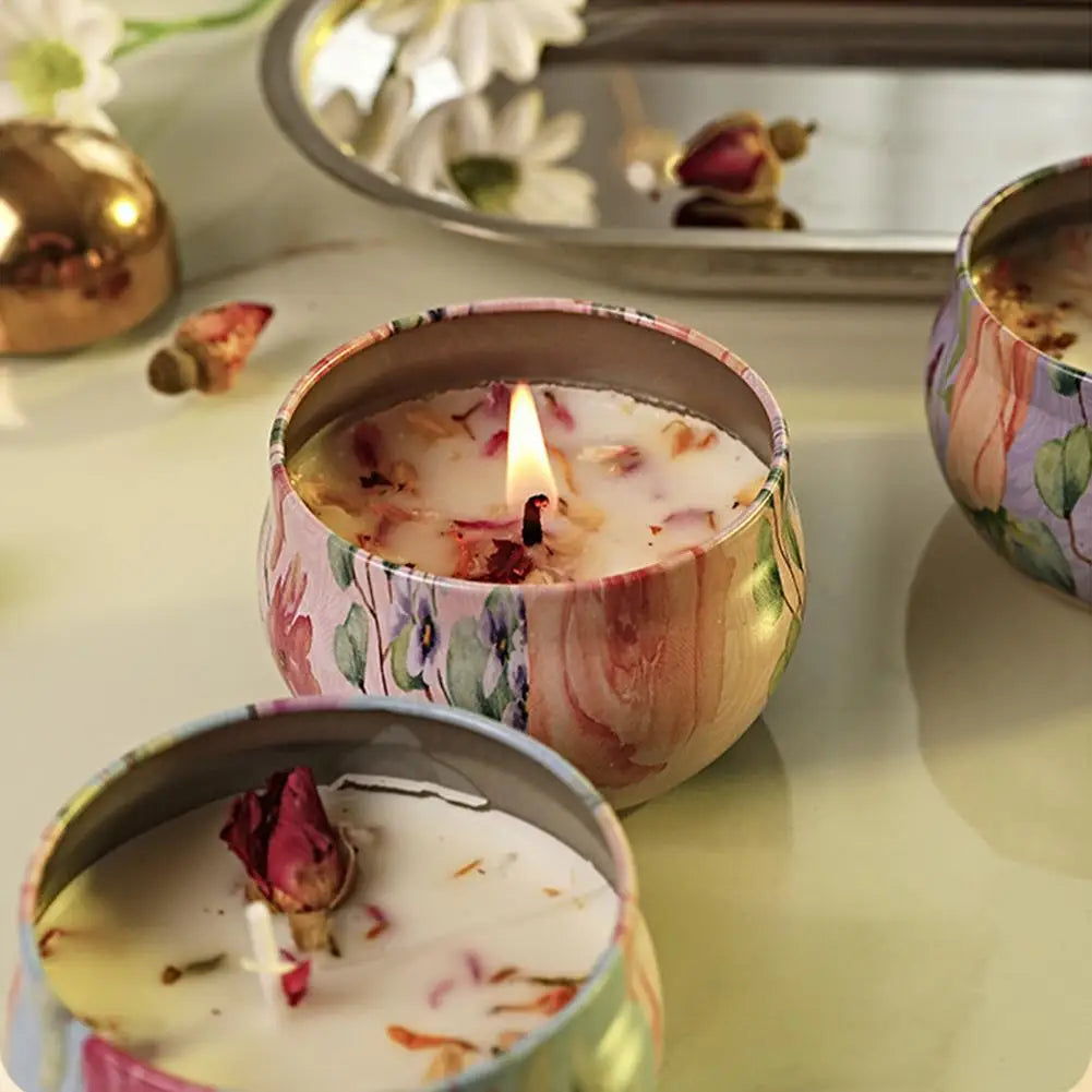 Bougie Parfumée Fleurs Séchées en Cire de Soja – Boîte Rétro, Sans Fumée, Cadeau Anniversaire