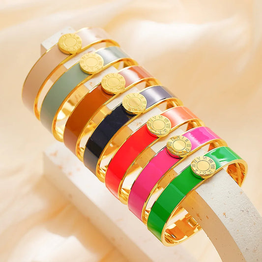 Bracelet Luxe Chiffres Romains – Acier Titane Plaqué Or 18K, Impérméable, Pour Femme