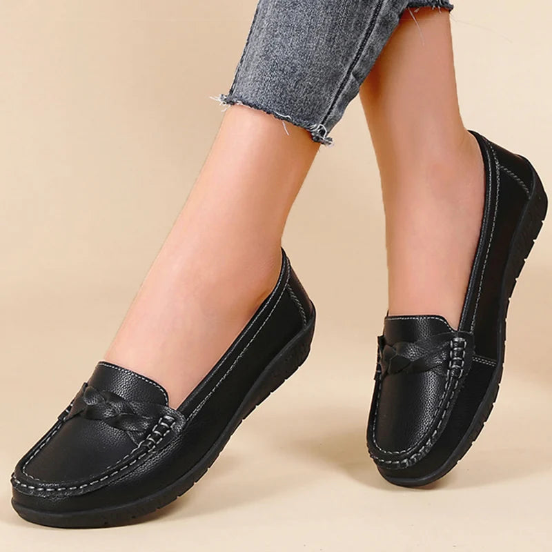 Women's Soft Leather Flat Shoes - Comfortable Casual Loafers