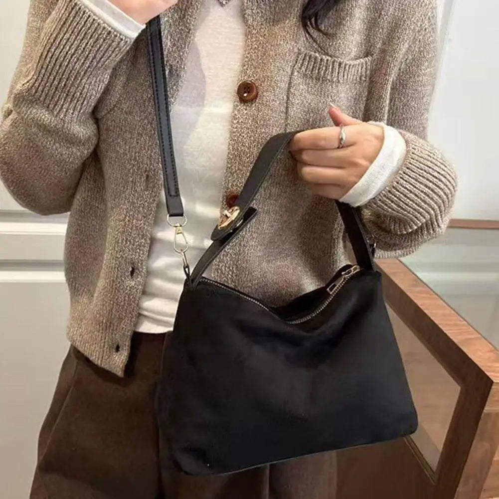 Women's Crossbody Bag – Vintage Elegance
