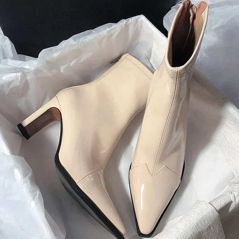 Women's pointed-toe block-heel ankle boots