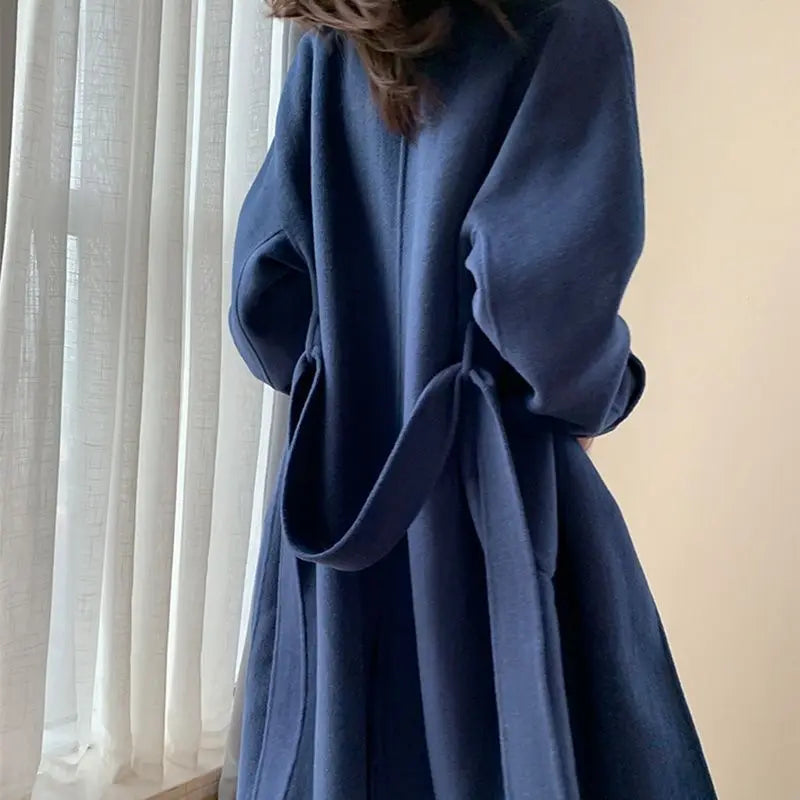 Manteau Long Ceinturé à Col Tailleur