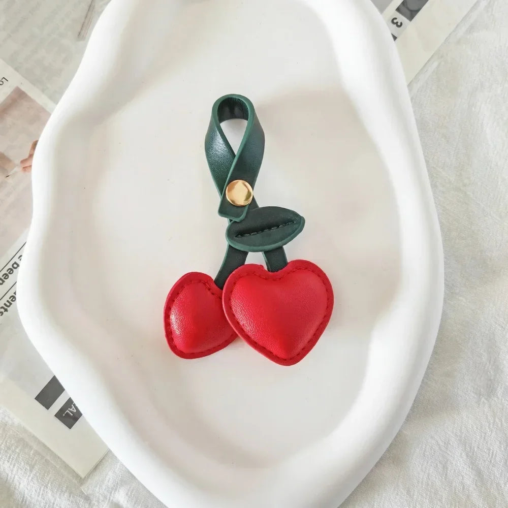 Porte-Clés Femme en Cuir – Pendentif Cerise Exquis, Décoration de Sac À Main