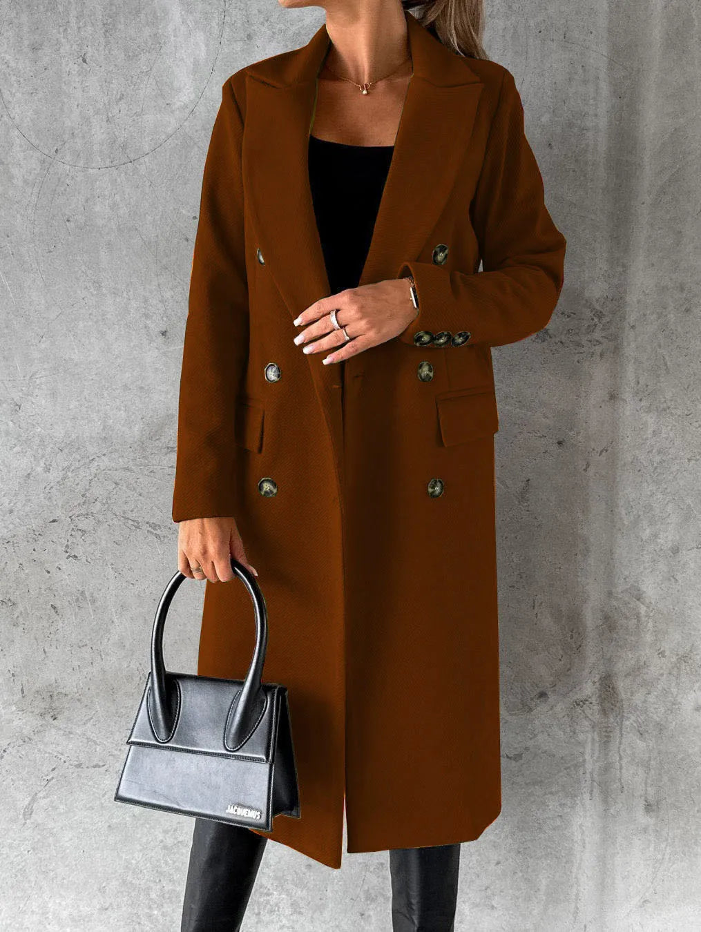 Manteau à double boutonnage et col à revers