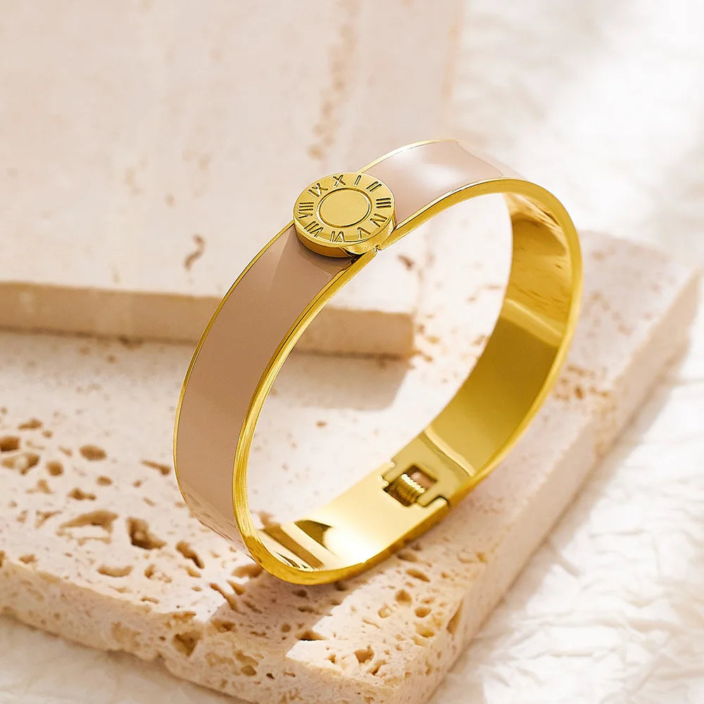 Bracelet Luxe Chiffres Romains – Acier Titane Plaqué Or 18K, Impérméable, Pour Femme