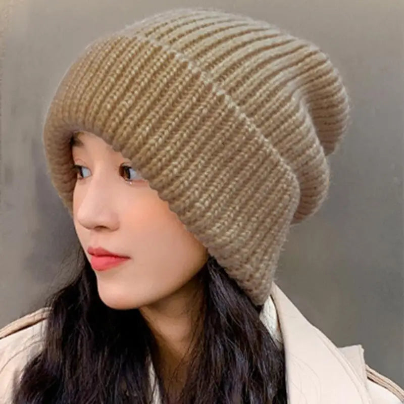 Women's solid knit beanie