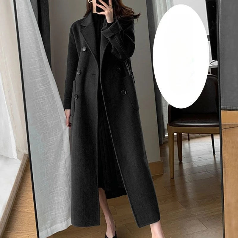 Manteau Long Ceinturé à Col Tailleur