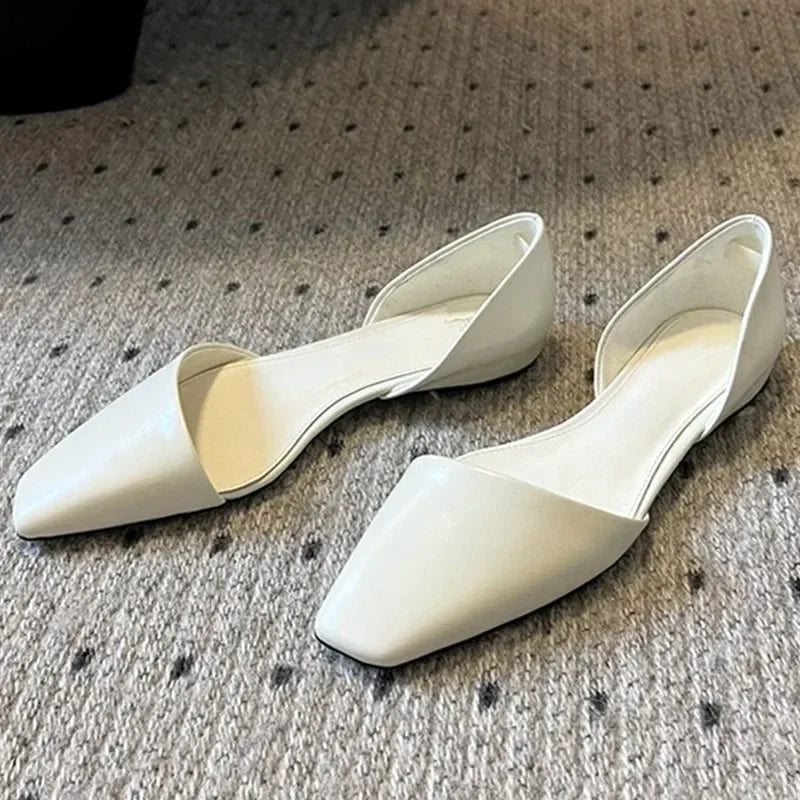 Women's retro PU leather flat shoes - square toe cut-out - comfortable ballet flats