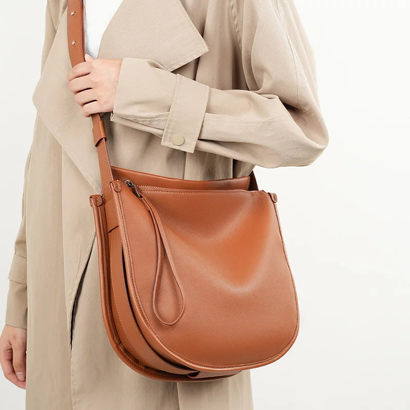 Genuine Leather Women's Handbag - Large Capacity - Luxury Shoulder Bag 2522
